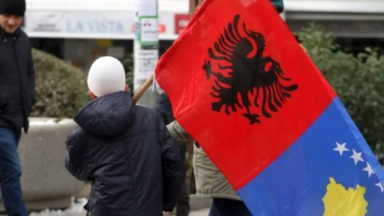 Loja ping-pong me idenë për heqjen e kufirit Kosovë – Shqipëri