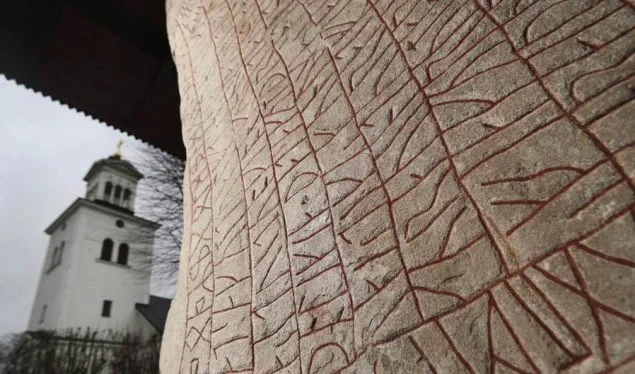 Guri misterioz i vikingëve paralajmëron ndryshimet klimatike