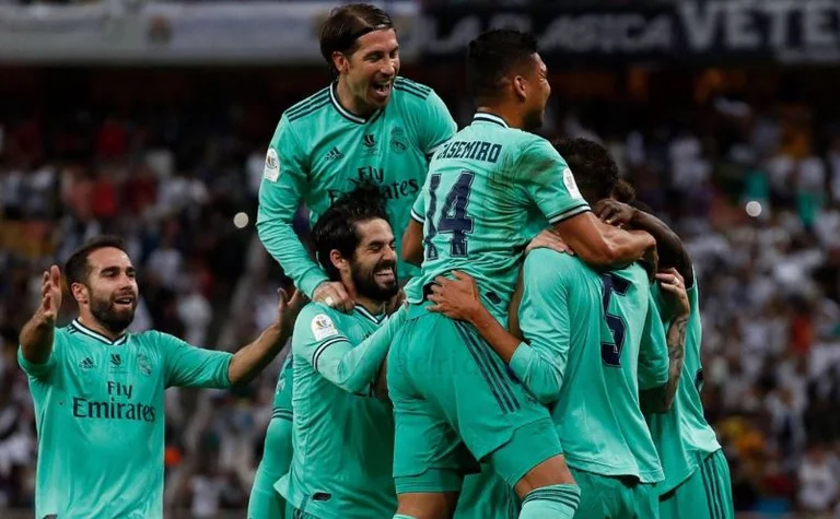 Real Madrid me lehtësi e kalon Valencian, siguron finalen e Superkupës se Spanjës