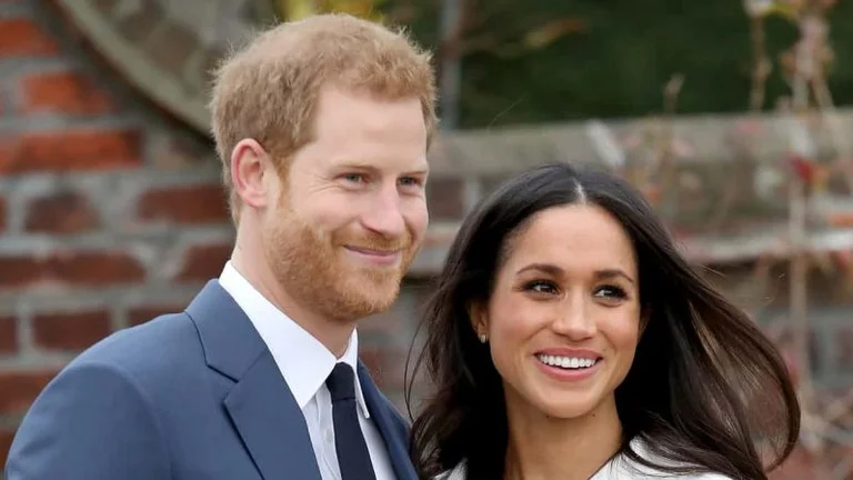 Princi Harry me gruan ndahen nga familja mbretërore