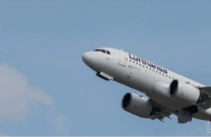 Linjat ajrore anulojnë fluturimet nëpër Irak dhe Iran, pas sulmit mbi bazat ushtarake të ShBA-së
