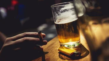 Kosovarët e duan luksin Më 2019 shpenzuan 250 milionë euro për cigare e 3 7 milionë euro për alkool