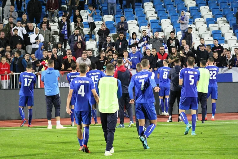 Prishtina largon pesë futbollistë, mes tyre edhe rezervistin e artë