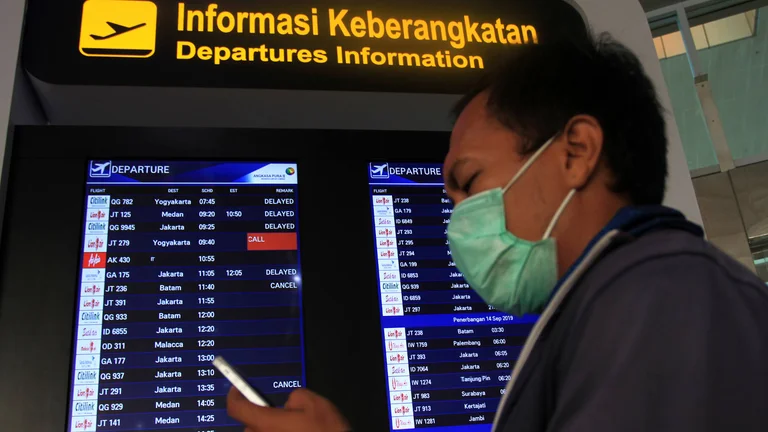 A mysterious virus appears in Asia, China in panic