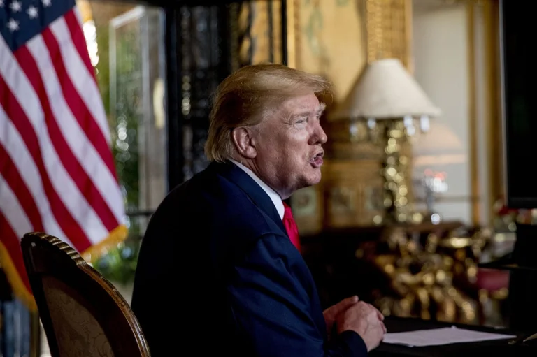 Trump strikes Iran on Twitter with SUCH WORSHIP in connection with nuclear weapons