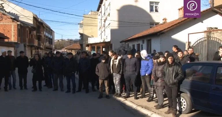 Police: Serbs don't go to Gjakova