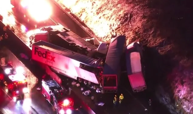 Accident grave aux États-Unis, cinq morts et 60 blessés