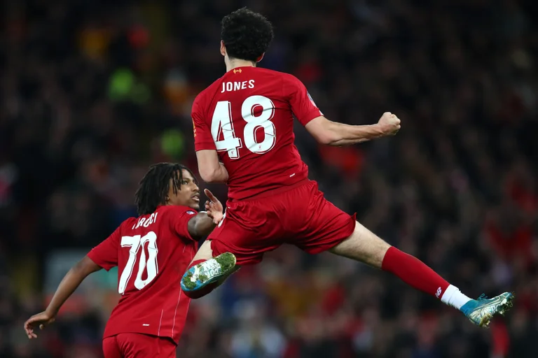 Liverpool eliminates Everton in an unexpected 80 - percent possession match