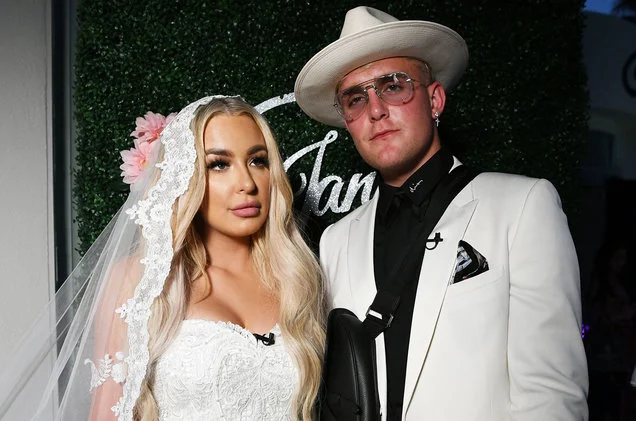 A well - known couple split up after five months of marriage (Photo)