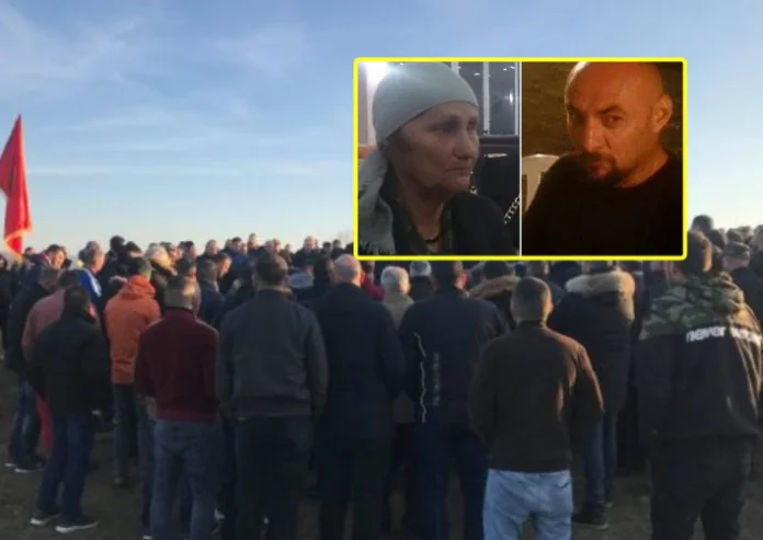 Das Familienmitglied bezieht sich auf das schmerzhafte Ereignis in Komoran, wo Mutter und Sohn innerhalb von Minuten gestorben sind.