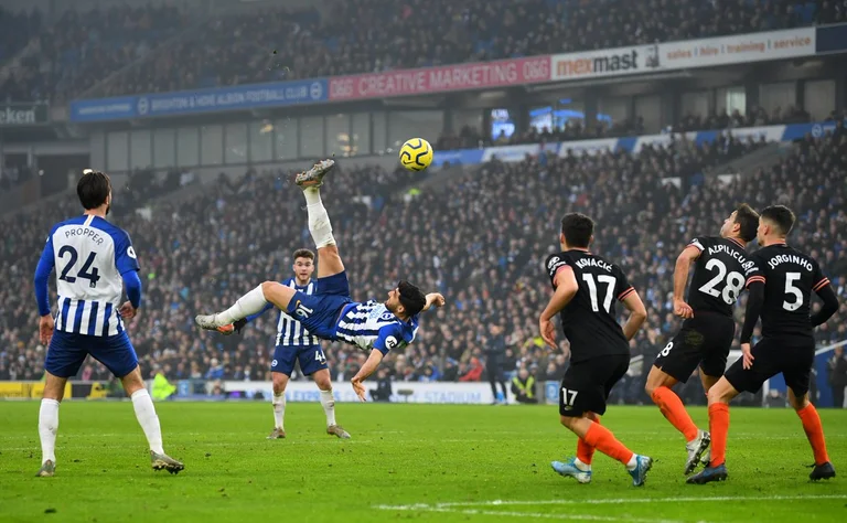 Chelsea échoue, égale Brighton