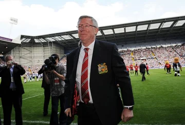 “Old Tuffford”によって病院にSir Alex Fergusonが取られます