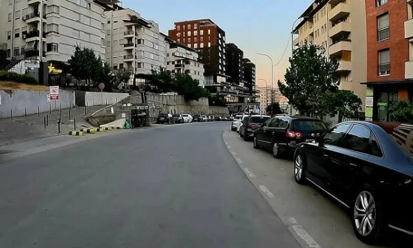 temporarily shut down “road RER Vicianum” in Arberia neighbourhood in Pristina