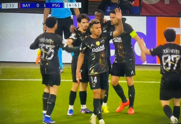 PSG advances to Bayern Munich - Deblet marks between Allianz Arena