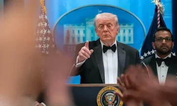 トランプはロシアとウクライナの間で3日間のストップファイヤーを発表