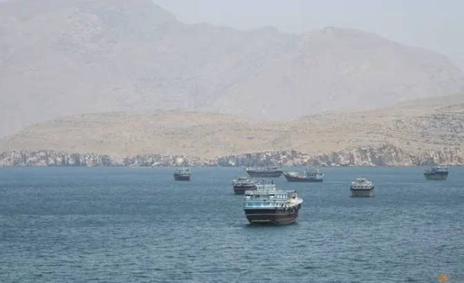 Britain, France to host summit of defence ministers for Hormuz Strait