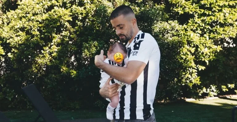 L'Edon Zegrov apareix amb el seu fill amb les noves fans de Juvenus (FOTO)
