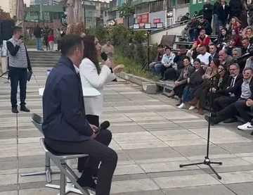 Osmani për Kurtin: Askush nuk e di çfarë ka folur me Vuçiqin dhe Lajçakun - kurrë nuk ka treguar