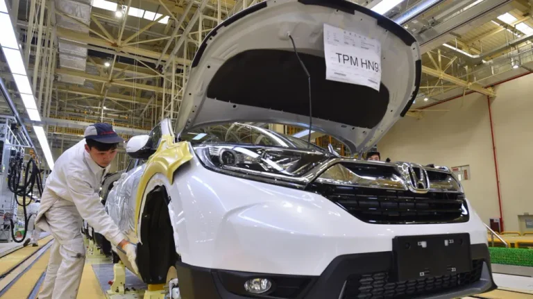 Após 70 anos Honda marca sua primeira perda anual