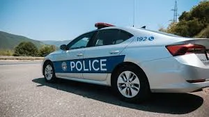 デカニのプリルプで重い事故、6人の人々を傷つけ、警察は細部を与えます
