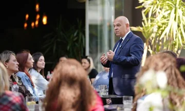 Ardian Gjini në Rahovec: Gratë dhe vajzat, forcë kyçe e vendimmarrjes dhe ndryshimit shoqëror