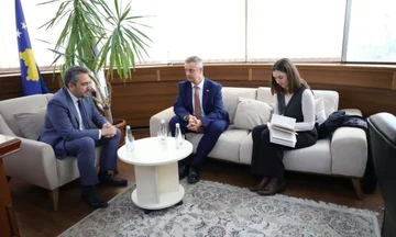 Hargreaves takohet me Radoniqin, konfirmon se mbështetja kibernetike për KQZ’në do të vazhdojë