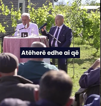 Ardian Gjini Suharekan maanviljelijöiden tapaamisesta: Työkelpoista maata ei veroteta