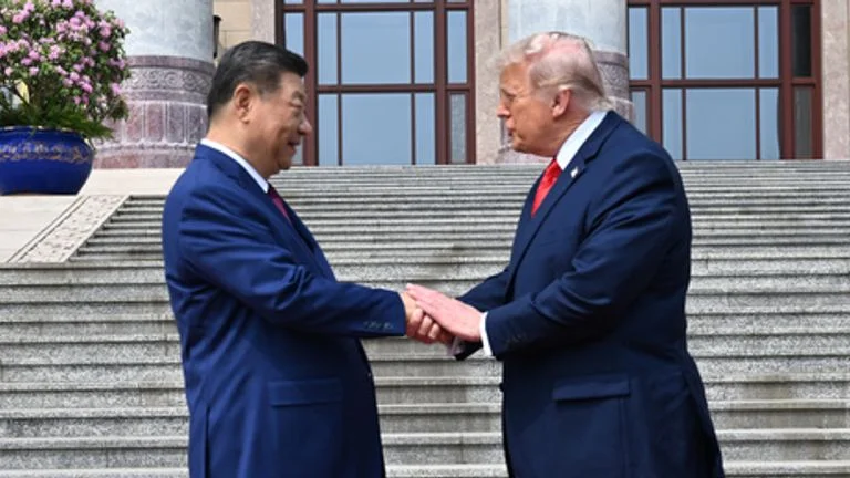 Trump: Xi ми обеща, че няма да изпрати оръжия в Иран.