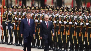 Xi pret në takim Putinin, flasin për besimin e ndërsjellë politik mes dy vendeve