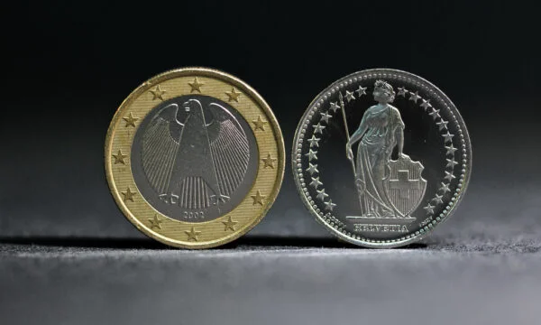 Επίπεδο ρεκόρ Euro hit έναντι ελβετικού φράγκου