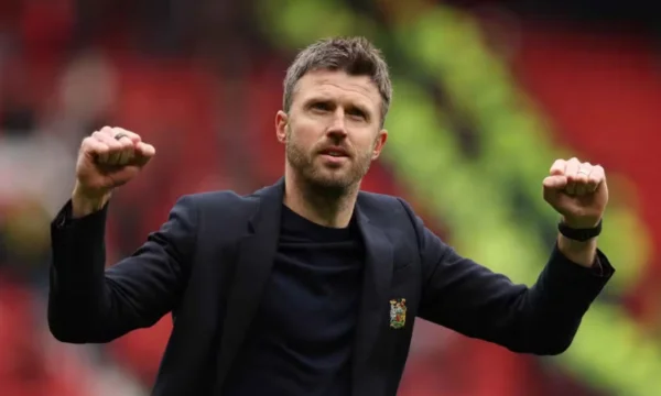 Carrick overtuigt Man Utd, benoemd tot permanente coach