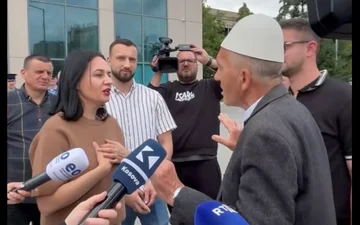 "S’ta jap dorën, se nuk e fëlliqi dorën"-Qytetari i mllefosur nuk kursehet ndaj Fitore Pacollit (VIDEO)