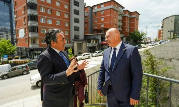 Djind gosti italijanskega veleposlanika: Na tem političnem razpotju je nujno podpirati naše zahodne zaveznike.