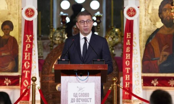 Премьер-министр Македонии: Скоро мы придем к решению