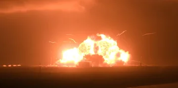 Dështon raketa e Jeff Bezos, Blue Origin shprërthen në tokë
