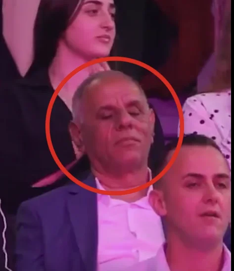Refki Suma zaspi, ko Kurti govori o volilnih obljubah in želi glasovati od državljanov
