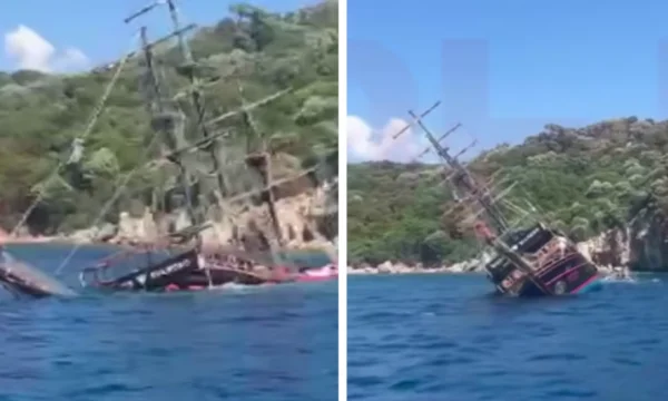 Schwere Vorfälle in der Türkei sinken ein 148 Passagierschiff mit Blick, als Touristen ins Meer geworfen wurden, um zu sparen