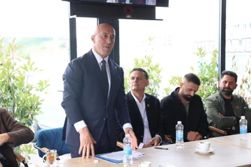 Haradinaj nis ditën në Drenicë: Vatër e atdhedashurisë dhe heroizmit tonë kombëtar