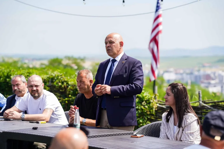 Ardian Gjini meets Gjakova veterans: Freedom sacrifice, now work on Kosovo development