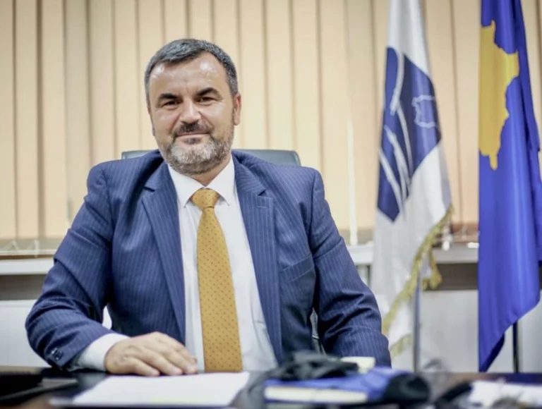 Ombudsman reacts to mishandling the minor girl from Albin Kurti at the Vetevendosje rally.