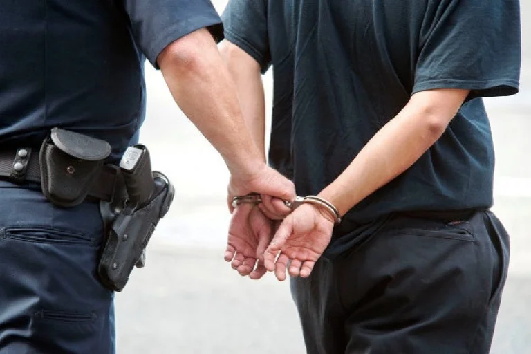 Three persons arrested in Gjakova, suspected of being beaten and robbed of a sum of money