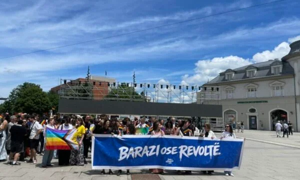 Mbahet “Parada e Krenarisë” në Prishtinë