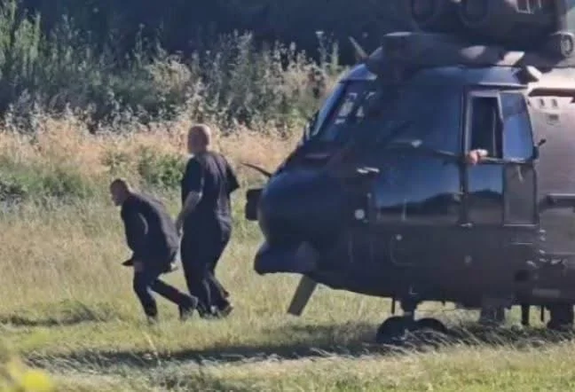 Rama lë Samitin në Tivat, zbret me helikopter në Vlorë për takimin me banorët e Zvërnecit