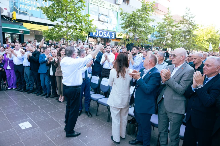 Bedri Hamza në Podujevë: Kosova nuk pret më, përpara llapjanë pa u ndalur!