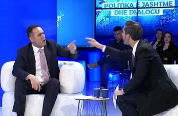 Ismaili-Konjufcës: Është duke u bë korrupsion i madh në Ministrinë e Shëndetësisë ty s’po të dëgjohet zëri, merr përgjegjësi