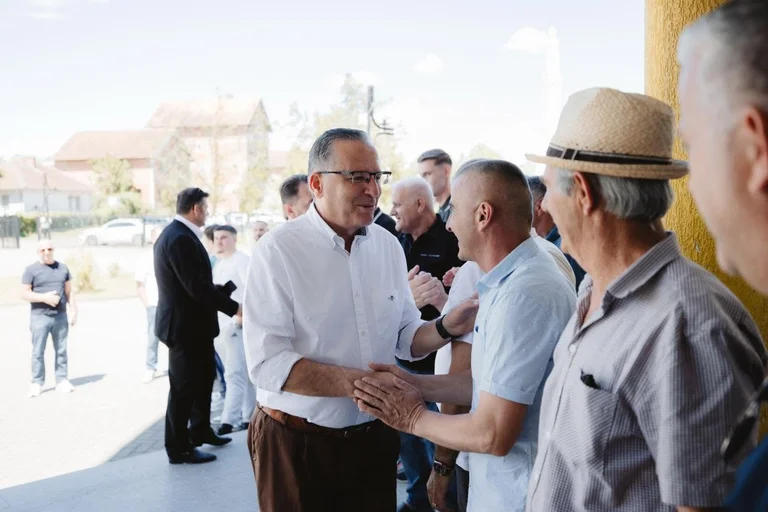 Bedri Hamza torna nella sua patria: un ritorno alle mie radici, dove ho imparato i valori che mi guidano