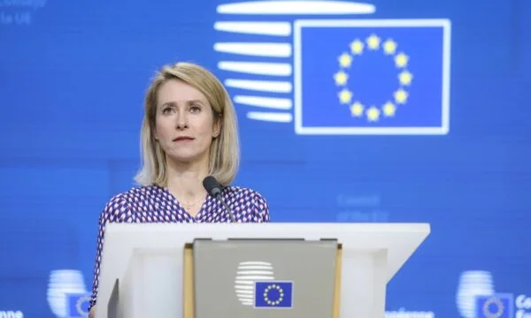 Kallas: Liderët në Kosovë të angazhohen tash për formimin e shpejtë të qeverisë, thelbësor normalizimi i marrëdhënieve me Serbinë