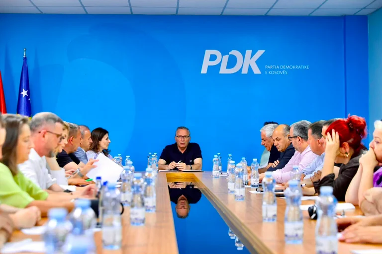 Kryesia e PDK-së diskuton rezultatin zgjedhor dhe paralajmëron zgjedhje të brendshme këtë vit