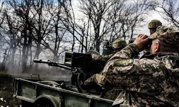 Finlanda ngre alarmin: Po vijnë 100 mijë ushtarë rus në kufi, në rrezik dhe Norvegjia