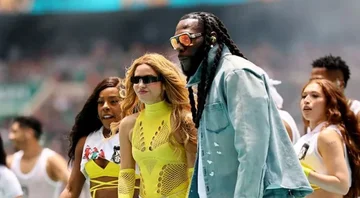 Shakira dhe Burna Boy ndezin atmosferën në ceremoninë hapëse të Kampionatit Botëror 2026